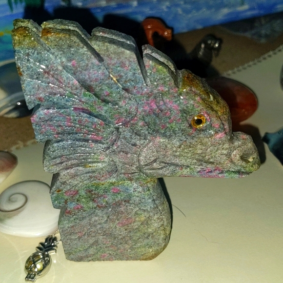 Dragon of Ruby Zoisite stone - Picture 1 of 2